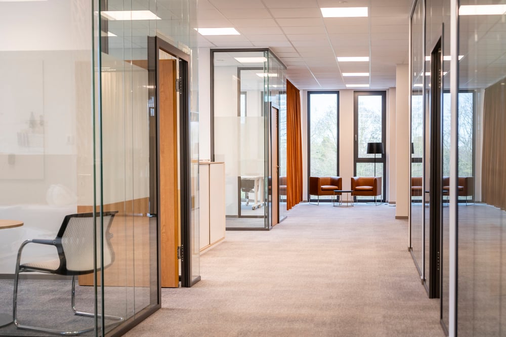 onework_LUX_Büro_6_ENH-1